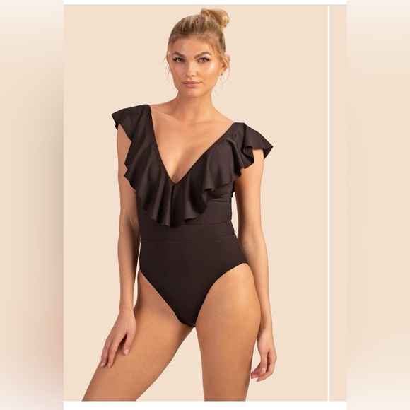 Trina Turk Other - Trina Turk Monaco black ruffle plunge one piece swimsuit size 6